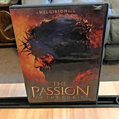DVD "THE PASSION OF THE CHRIST" EUC - Image 1 of 2