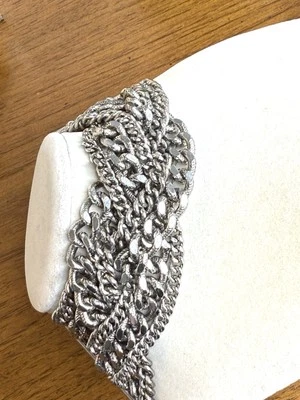 Pulsera Gruesa Plata Multicadena - Edgy Bold Declaración Glam Rock  Foto 1 de 4
