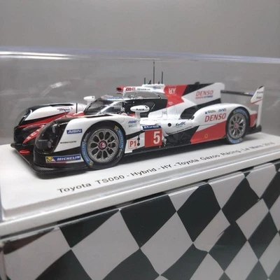 Spark 1/43 Toyota Gazoo Racing TS050 Hybrid #5 Le Mans 2016 Race Car Model - Photo 1/4