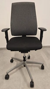 Hochwertiger Interstuhl Bürostuhl Goal STV mit harten Rollen kaum gebraucht - Bild 1 von 8