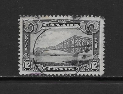 CANADA SCOTT 156 USED VF - 1929 12c GRAY ISSUE - QUEBEC BRIDGE - Изображение 1 из 2