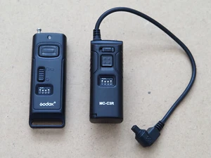 GODOX Funk-Fernauslöser Typ MC-C3R für Canon DSLR mit Kontakt RS-80-E3 - Bild 1 von 6