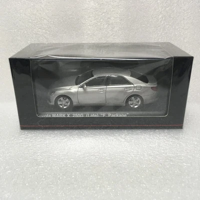 TOYOTA - MARK X 250G (TARDE) EQUIPAMIENTO F 2004 #Kyosho Modelo 1/43 #03637S2 Foto 1 de 2
