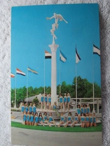 Postal de The Weeki Wachee Mermaids At Adagio Fountain, Weeki Wachee, Florida - Imagen 1 de 2