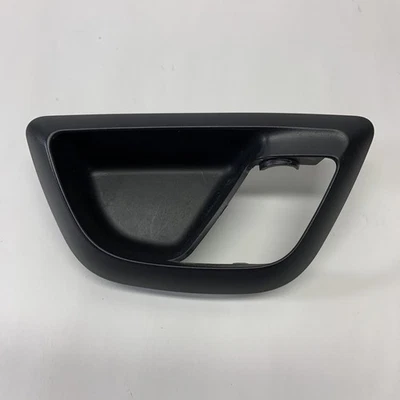2007-2014 Volvo XC90 Front Right Side Interior Door Handle Bezel Trim Black OEM - Image 1 of 4