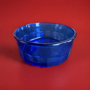 Arcoroc France Vintage Serving Bowl 5.5” Cobalt Blue Mixing Baking Dish - Picture 1 of 5