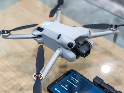 DJI Mini 4 Pro Drone with Remote Controller, Like New in Box - Image 1 of 4