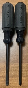 Klein Tools Blackout Screwdriver Number 2 Phillips & 1/4" Flathead Drivers - Picture 1 of 5