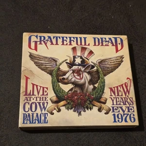 Grateful Dead Live at the Cow Palace New Years Eve 1976 - 3 CD Set w/ insert - Picture 1 of 12