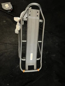 Ibera Portapacchi Posteriore Touring Bici Supporto Freno Antidisco MTB Portapacchi 26"-29" - Foto 1 di 8