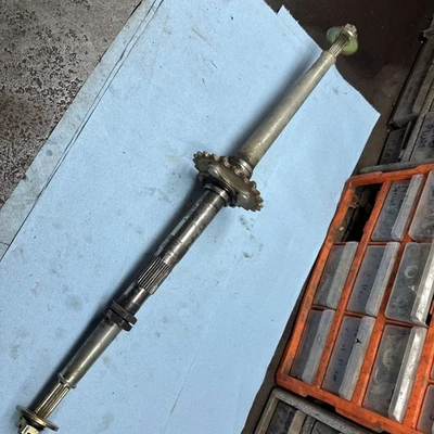 1987 - 06  1998 Suzuki  LT80 Quadsport kids ATV rear axle good - Image 1 of 4
