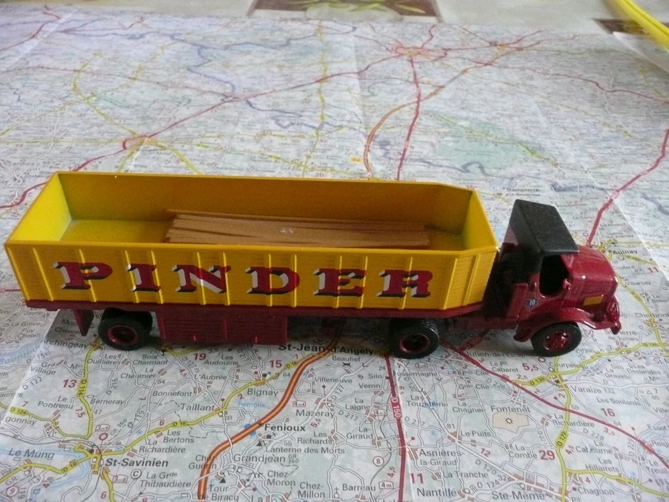 UNIC Marmon + Remorque Fruehauf  PINDER Altaya 1/64 - Photo 1/3