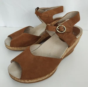 Dansko Wedge Sandal Women's 39 Or US 8.5 Tan Leather Mary Jane Open Toe - Picture 1 of 15