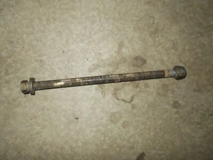 2003 Polaris Predator 500 Rear Swingarm Pivot Bolt - Foto 1 di 1