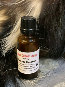 Skunk Essence, Cover Scent, Trapping Lure Archery Hunt Attractant Strong Smell