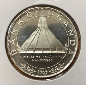 Uganda 1969 Basilica of the Uganda Martyrs 10 Shillings Proof Silver Coin - Picture 1 of 2