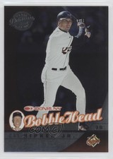 2001 Donruss Class Of 2001 Bobble Head /2000 Cal Ripken Jr #2 HOF