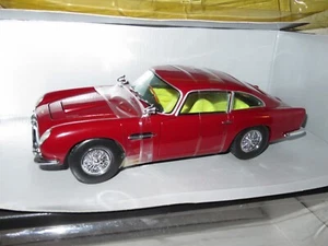 1963 ASTON MARTIN DB5 BURGUNDY SUN STAR 1:18 OPENING HOOD & DOORS - Picture 1 of 12