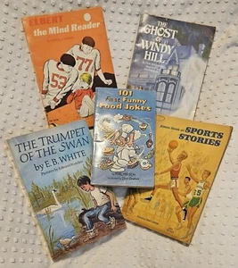 4 Vintage Scholastic Inc. Books From 1960s + Fast Food Jokes Book 1983 - Picture 1 of 24