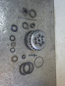 Suzuki GSXR 1000 2009-2016 conjunto completo de cesta de embrague OEM con placas 2014 - Imagen 1 de 10