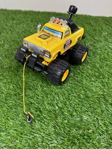Lanard King Kong Gorilla Grip Monster Yellow Truck 4X4x6 Turbo Diesel 600 PARTS - Picture 1 of 8