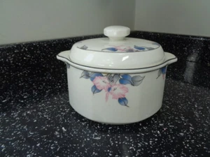 CACEROLA CON TAPA PEQUEÑA ROYAL DOULTON BLOOMSBURY - Imagen 1 de 4