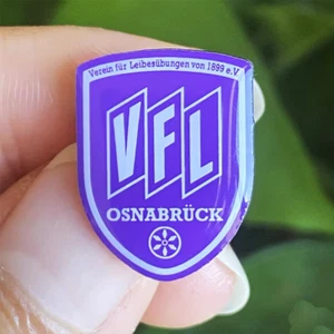 STUNNING AND RARE VFL OSNABRUCK SOCCER/ FOOTBALL LAPEL PIN W/BONUS BAG... - Picture 1 of 7