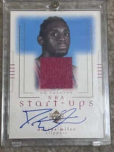 00-01 Upper Deck Reserve NBA Start Ups Darius Miles #DA-A Rookie Auto Jersey - Picture 1 of 2