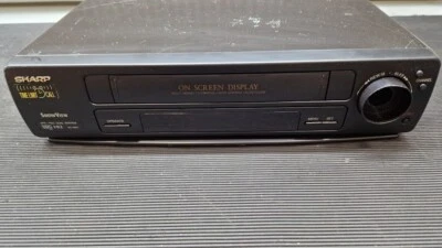 Sharp VC-M21 Registratore Di Cassetta Video Non Testato Per Parti - Immagine 1 di 4