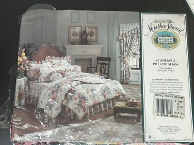 Juego de 2 fundas estándar de colección Martha Stewart flores florales de cabaña Foto 1 de 3