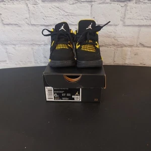 Jordan 4 Retro Boys Sneakers Size 6 Child New - Picture 1 of 7