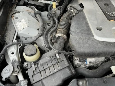 Limpiador de caja de filtro de aire derecho con tubos OEM 2008 2009 Infiniti EX35 Foto 1 de 4