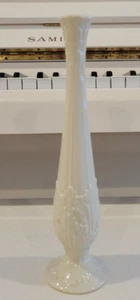 LENOX BEIGE PORCELAIN BUD VASE MADE IN THE USA 10.5 INCHES - Picture 1 of 6