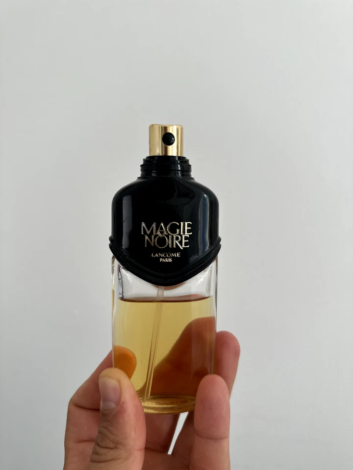 LANCOME " Magie Noire " Eau de Toilette Vapo ml. 50 *** VINTAGE et RARE *** - Photo 1/1