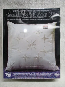 Vintage 1977 Candlewicking Kit by Valiant #4005 Snow Flakes New Sealed - Bild 1 von 3