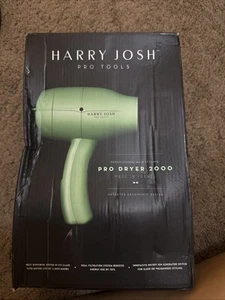 Harry Josh Pro 2000 Haartrockner - Grün (neuer beschädigter Karton) - Bild 1 von 1