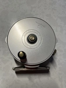 Hardy Bougle MKIV 3 1/4" Rolle zum Fliegenfischen - Bild 1 von 3