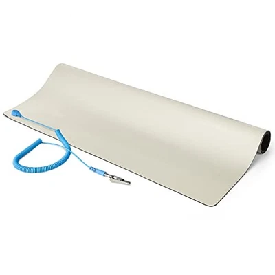 StarTech 23x47in Anti Static Mat (lgantistaticmat) - Image 1 of 4