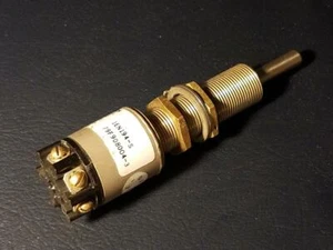 Honeywell 1EN194-S, Sealed Switch, Limit, Top Plunger Head, 4A, 28VDC, SPDTx2 - Picture 1 of 4