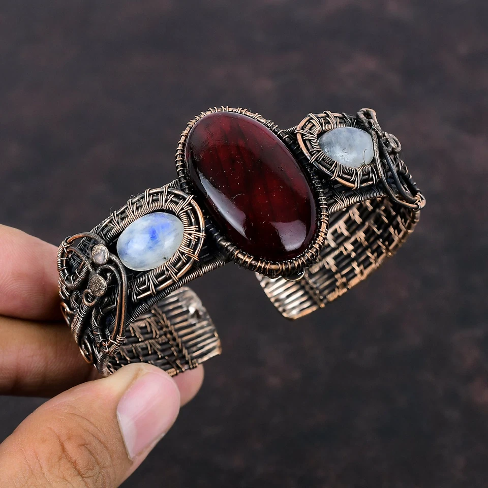 Brazalete ajustable envuelto en alambre de labradorita de fuego rojo hecho a mano de cobre vacaciones Foto 1 de 4