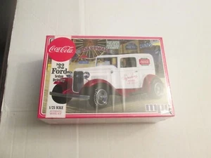 MPC 1/25 1932 Ford Sedan Delivery Truck Coca-Cola MPC902 Plastics Car/Truck - Picture 1 of 2