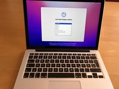 Apple MacBook Pro 13 Zoll 2015, 3,1 GHz Intel i7, 16GB RAM, 1TB SSD - Bild 1 von 4