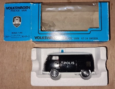 TOMICA KADO KT-34 VOLKSWAGEN PANTALLA DIVIDIDA FURGONETA POLICÍA LIBREA SUECA EN CAJA Foto 1 de 4