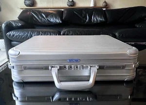 Rimowa Topas Attaché Breifcase | New Without Tags | Silver Aluminium - Picture 1 of 6