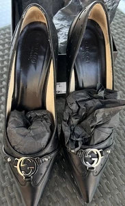 Zapatos de Tacones Gucci Tom Ford Gatito Vintage Logo Negro Talla 38.5 Italia Nuevos sin Caja - Imagen 1 de 10