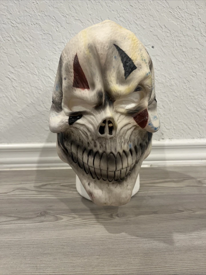 California Costumes Inc Skeleton Skull Scary Spooky Halloween Adult Mask #2 - Image 1 of 4