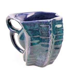 Taza de café de cerámica Charles Nalle de colección - forma escultórica alienígena azul Memphis - Imagen 1 de 14