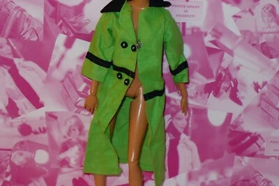 Barbie Doll Clothing Vintage HONG KONG CLONE ~ BRIGHT GREEN TRENCH COAT JACKET - Image 1 of 4