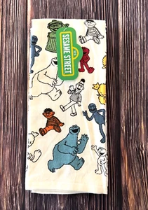 Sesame Street 2 Kitchen Dish Towels Friends Big Bird Elmo Bert Ernie 18”X28” - Picture 1 of 7