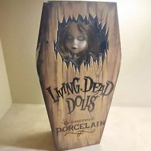 POSEY - LIVING DEAD DOLLS - LDD - HANDMADE PORCELAIN - 18 IN - UNOPENED - Picture 1 of 2